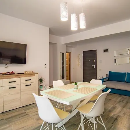 Apartament Oana Mamaia Nord Navodari